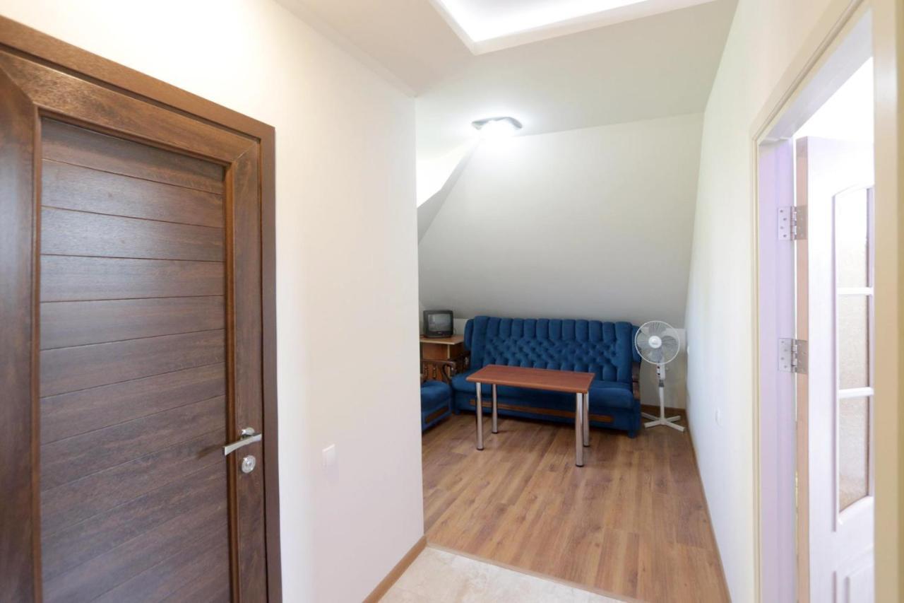 Garnim Guest House เยเรวาน ภายนอก รูปภาพ